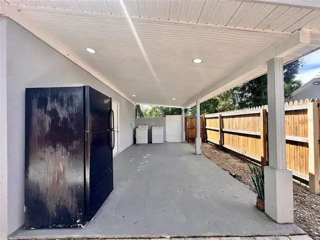 Listing Photo 16