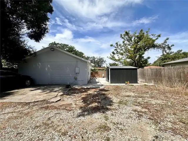 Listing Photo 19