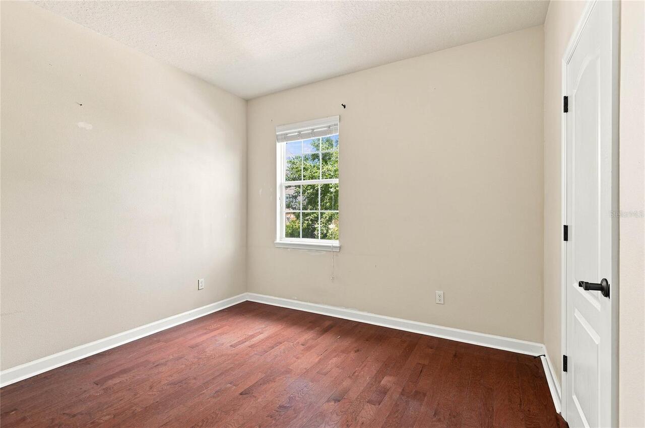 Listing Photo 32