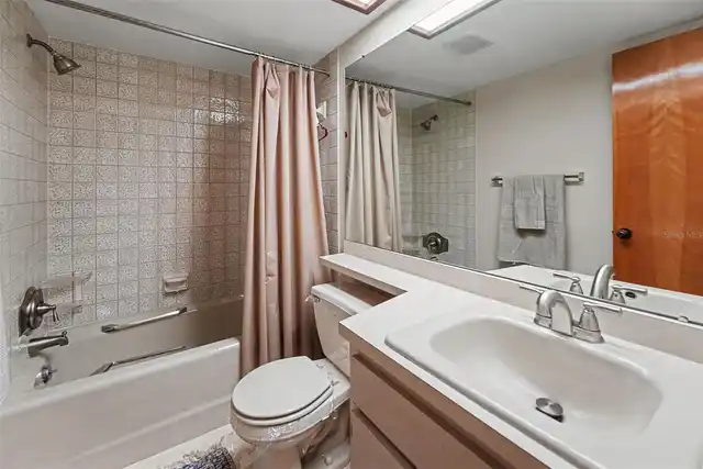 Listing Photo 23