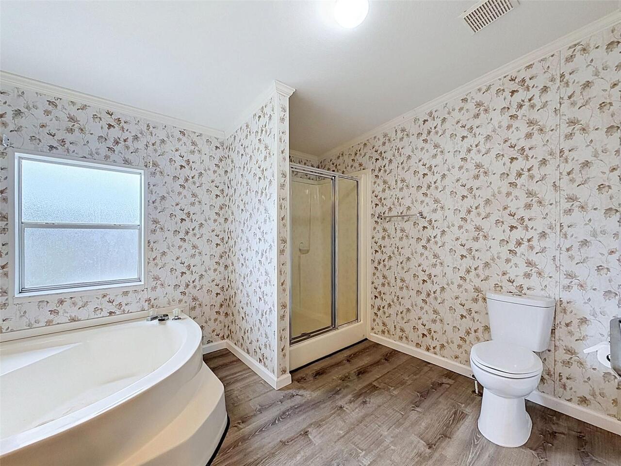 Listing Photo 22