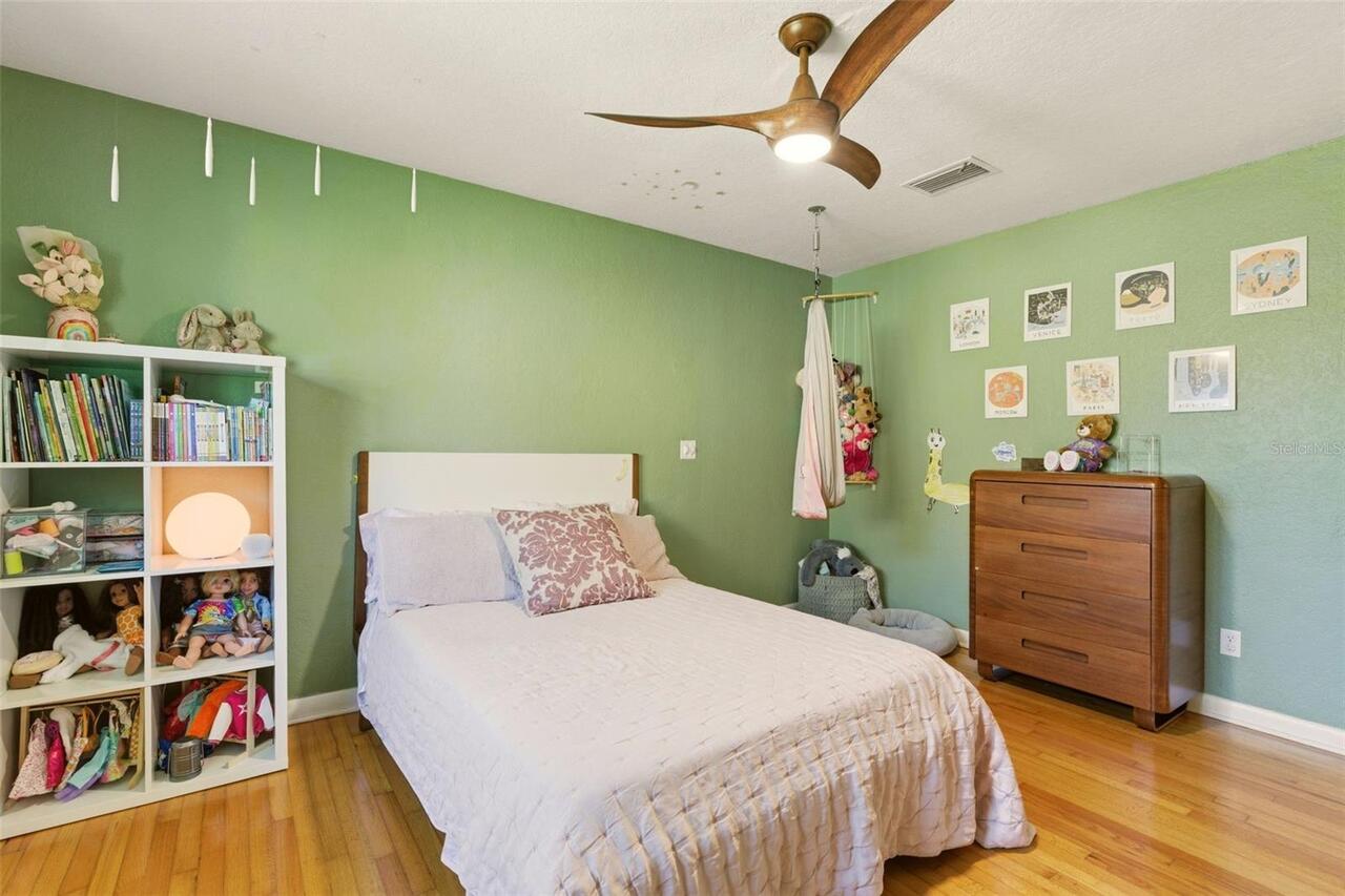 Listing Photo 20