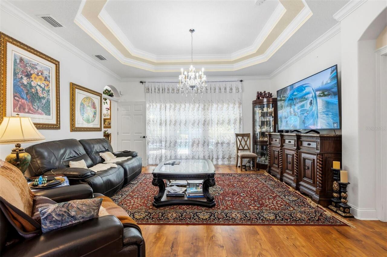 Listing Photo 14