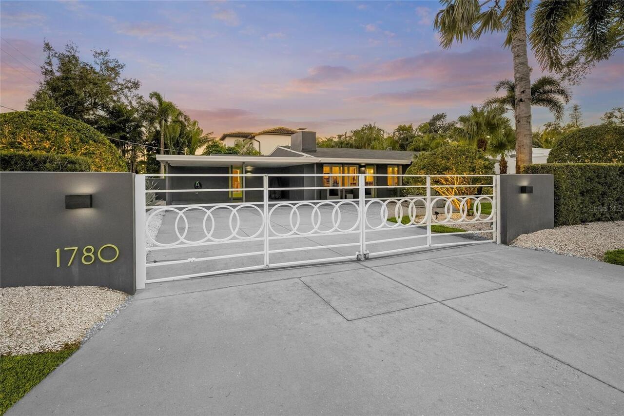 Sarasota Real Estate