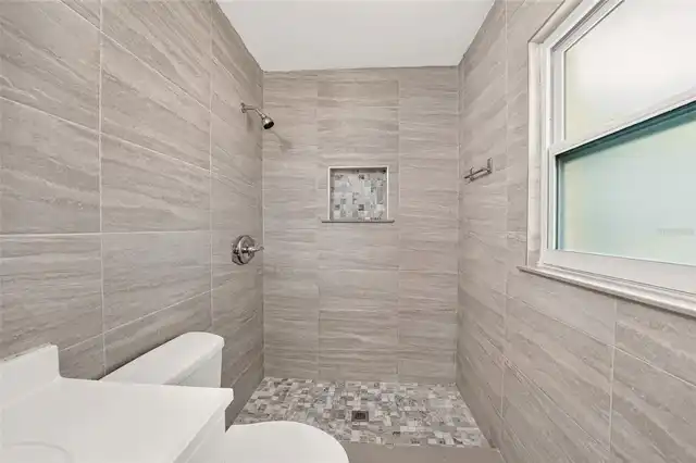 Listing Photo 20