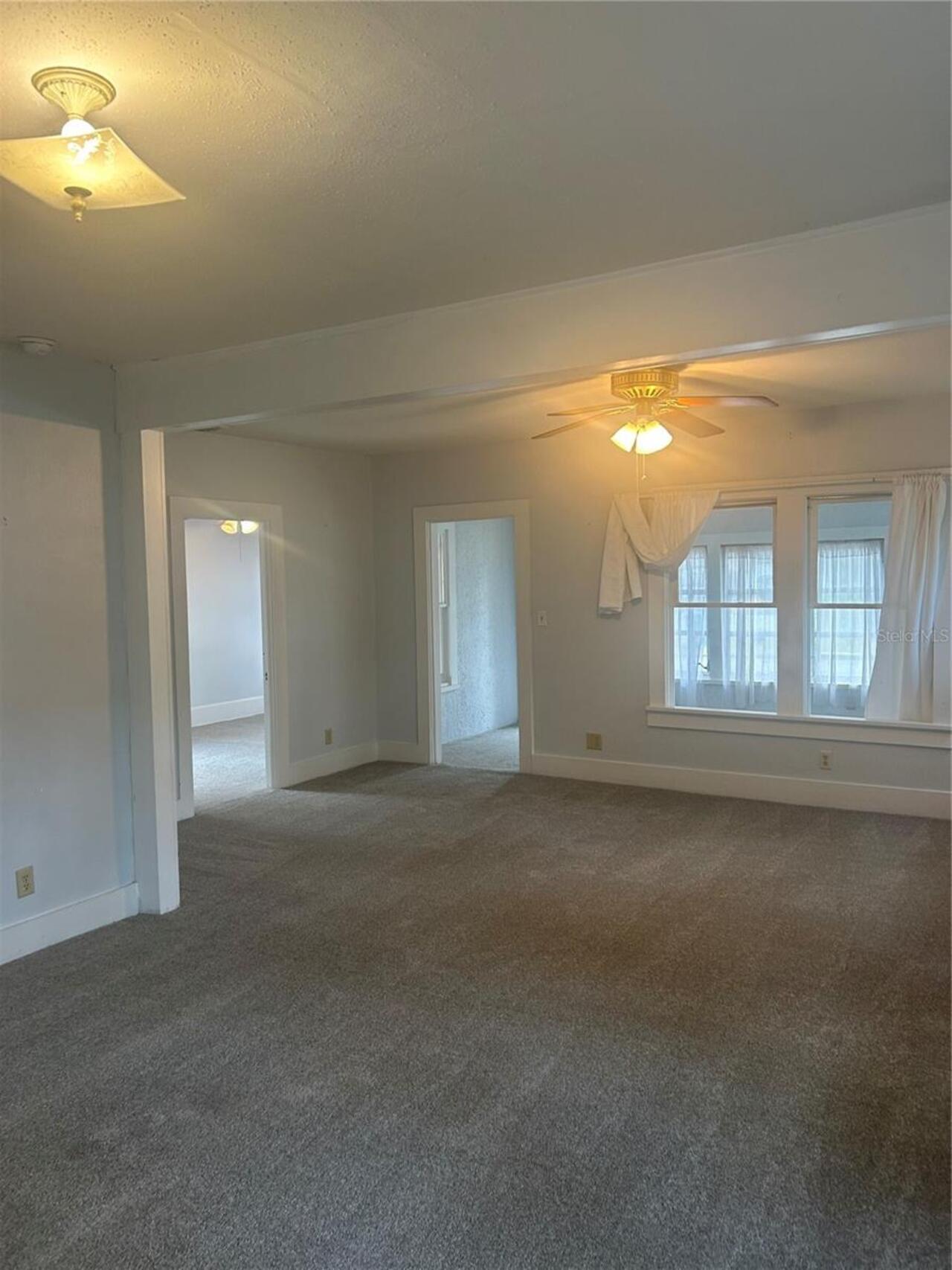 Listing Photo 8