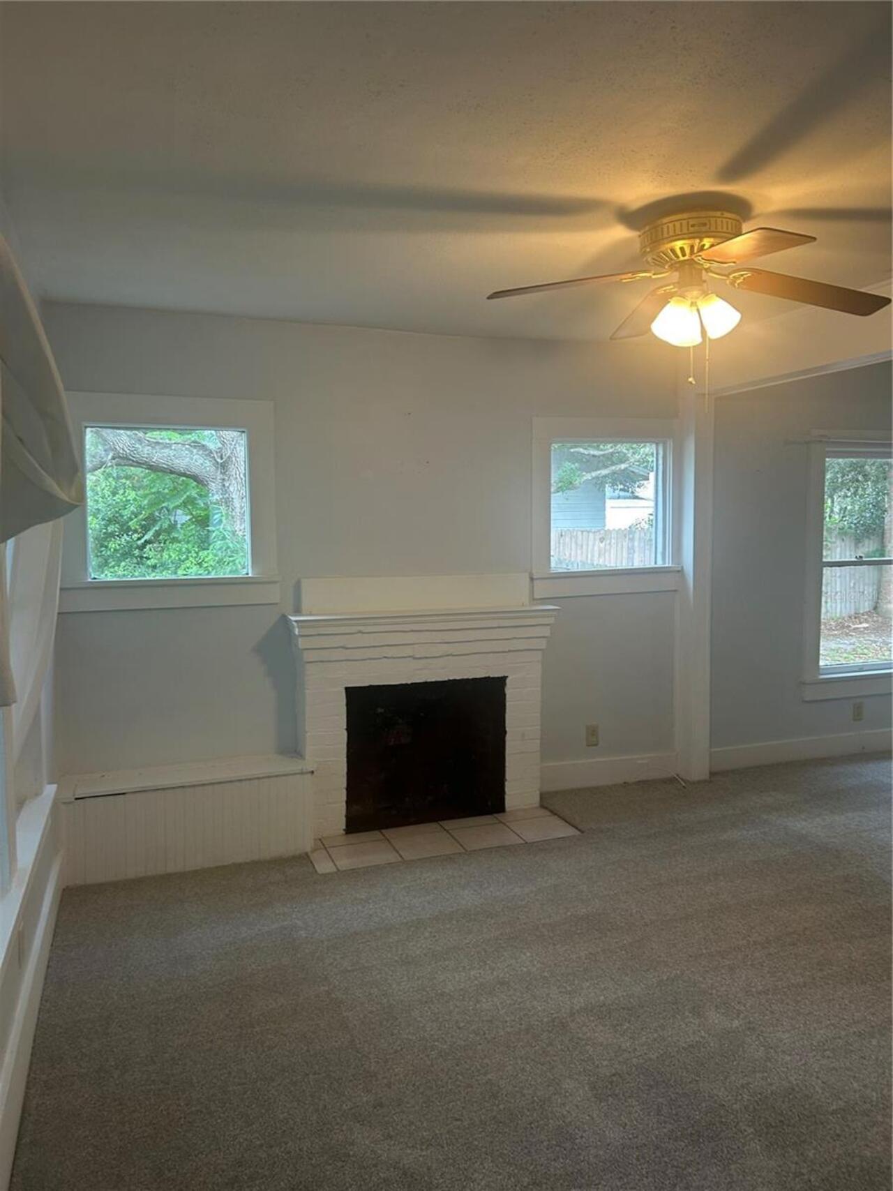 Listing Photo 10