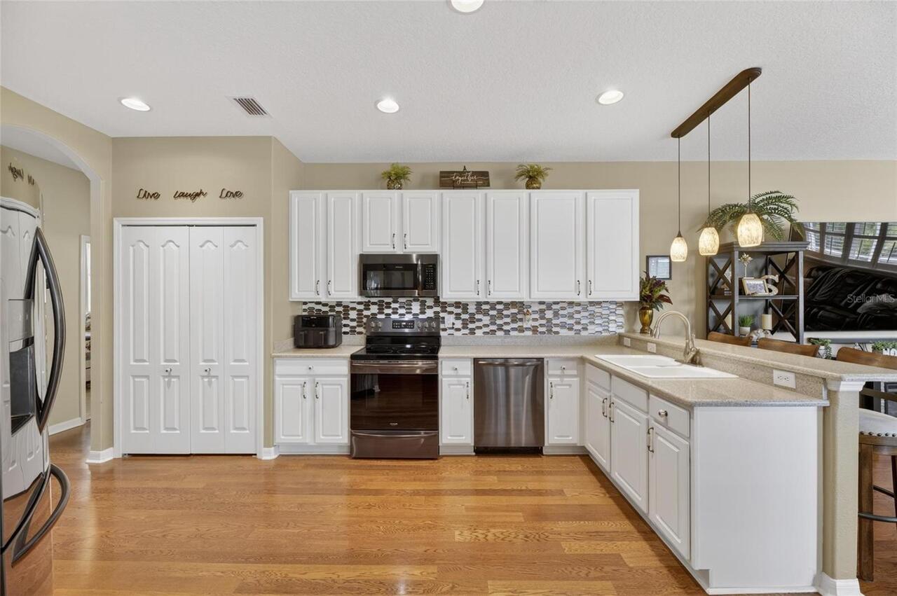 Listing Photo 15