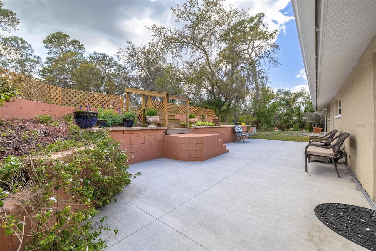 Listing Photo 37