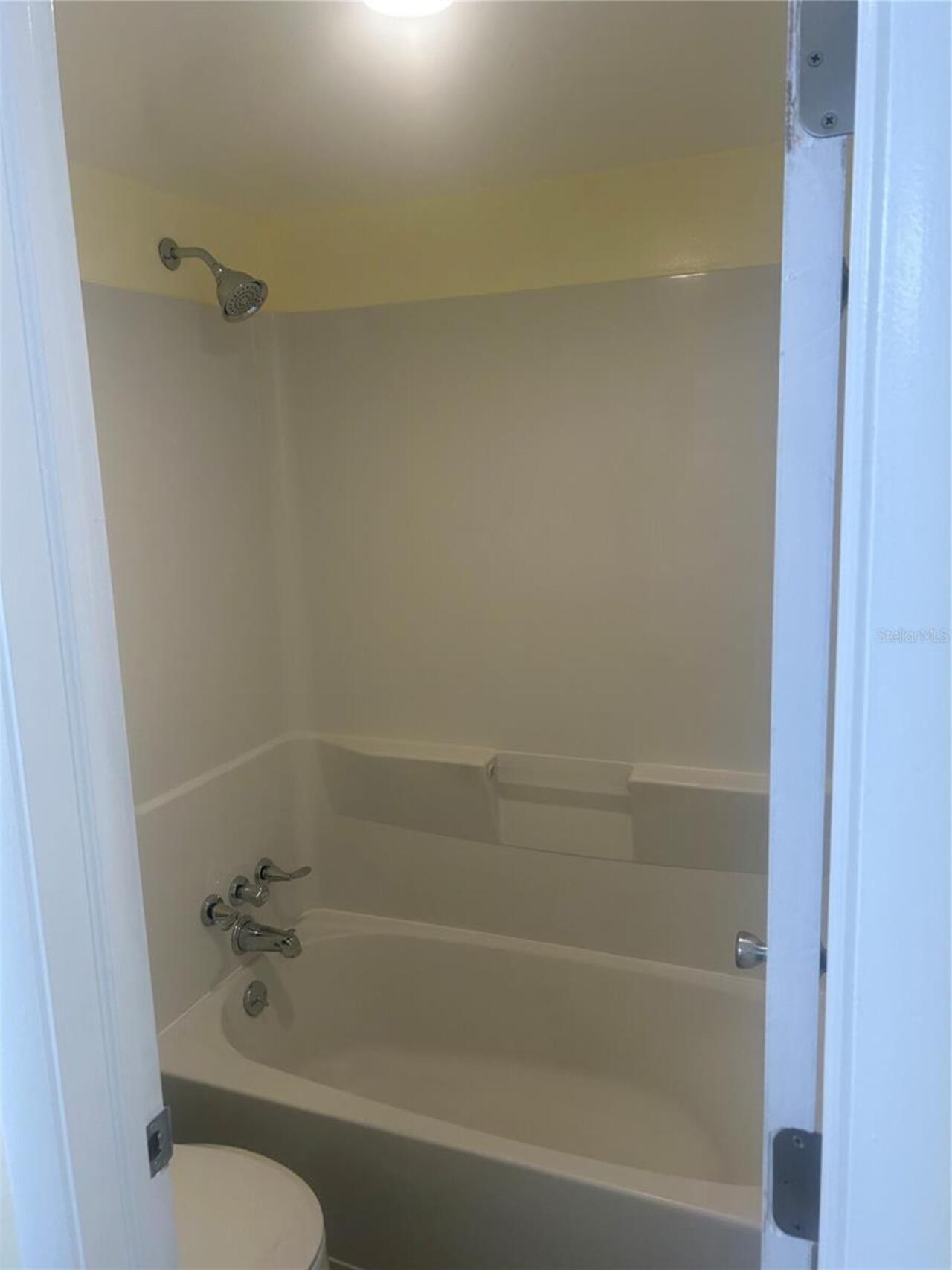 Listing Photo 17