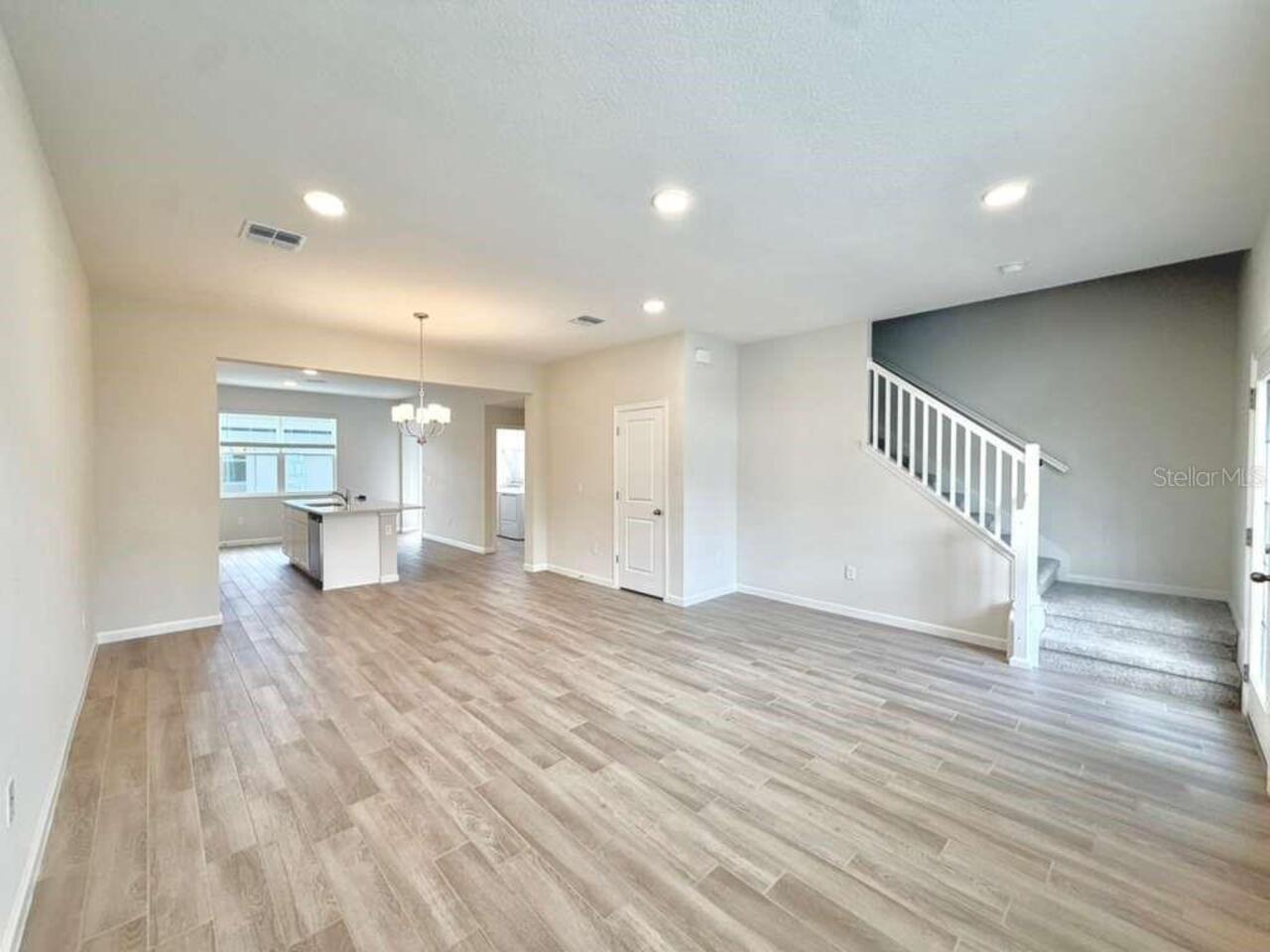Listing Photo 9
