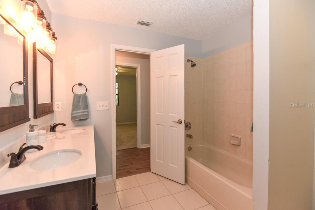 Listing Photo 22