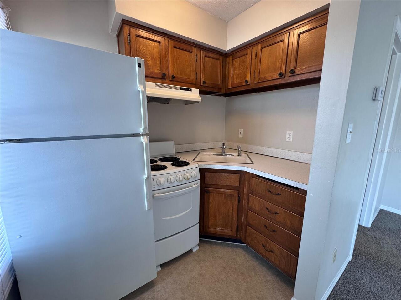 Listing Photo 6