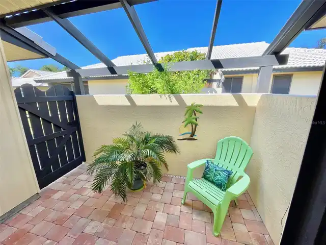 Listing Photo 16