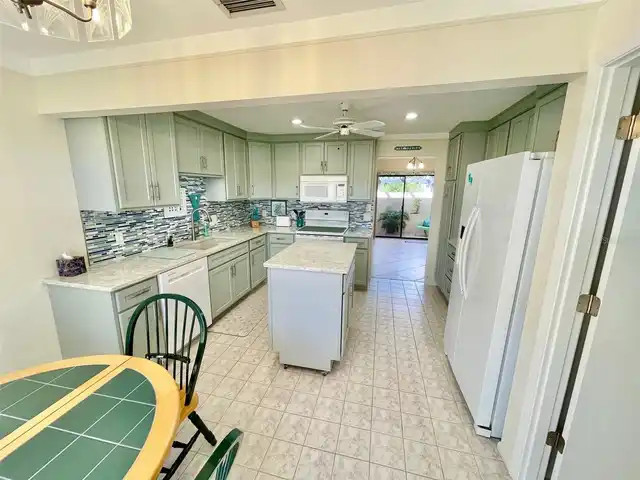 Listing Photo 25