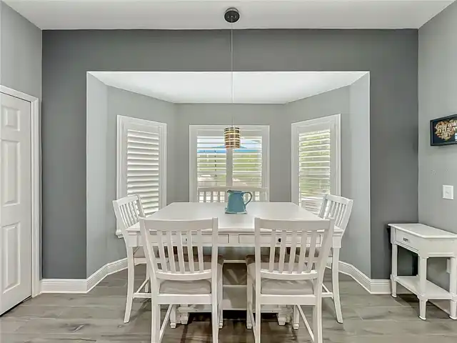 Listing Photo 30