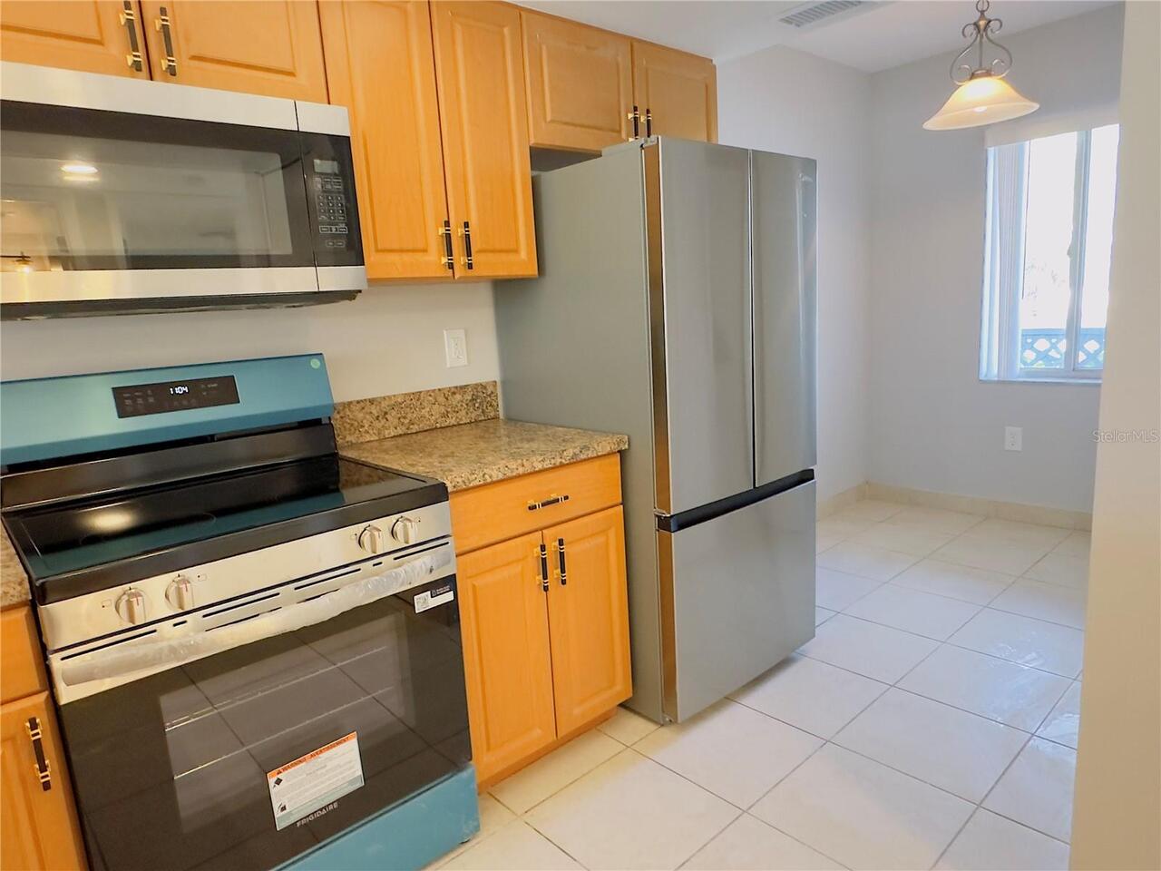 Listing Photo 8