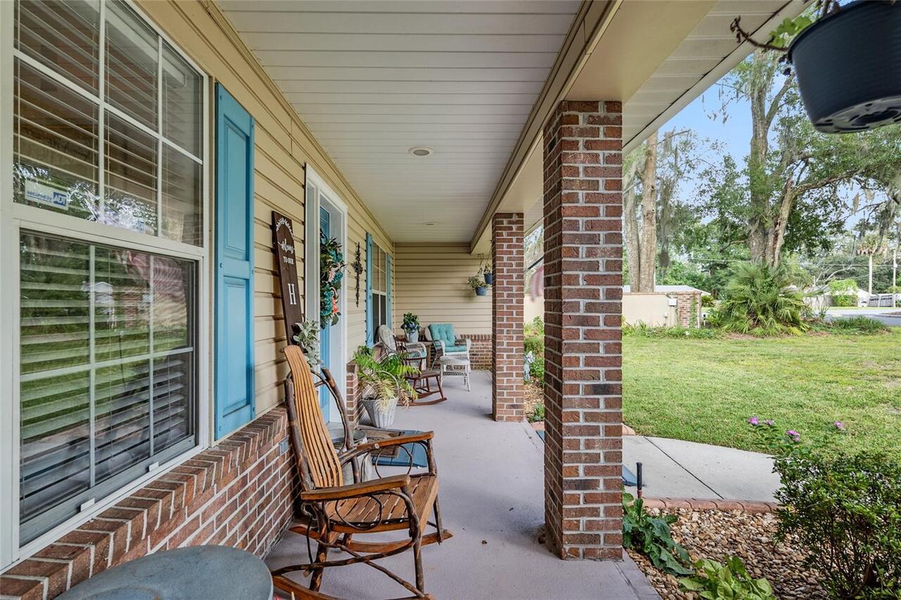 Listing Photo 8