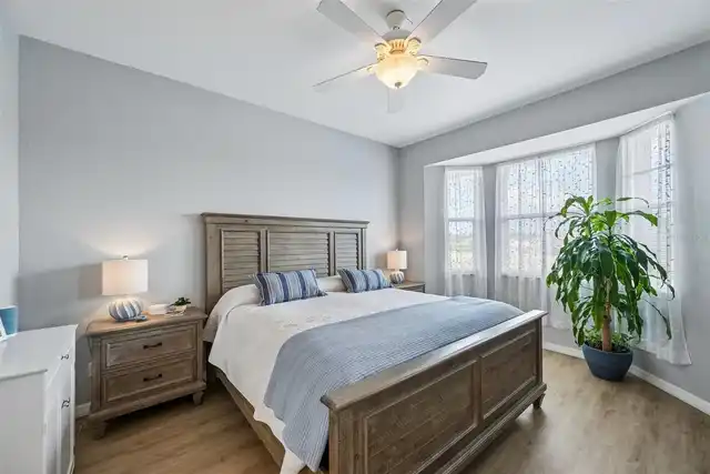 Listing Photo 18