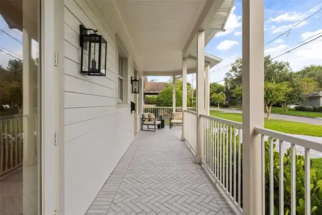 Listing Photo 6