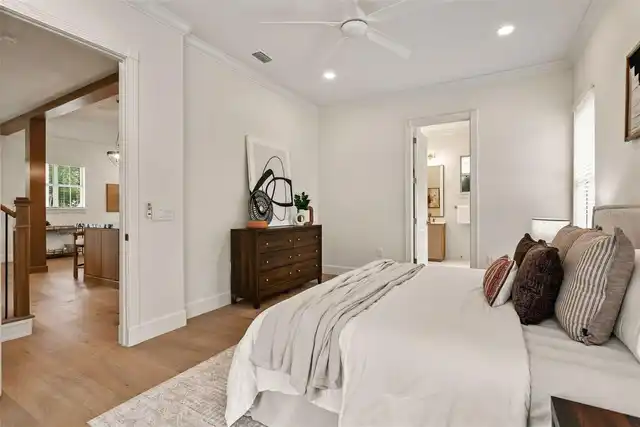 Listing Photo 19