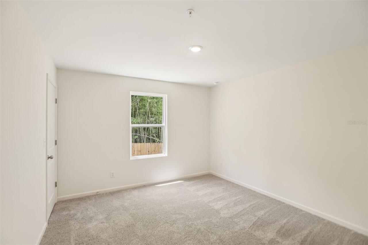 Listing Photo 33
