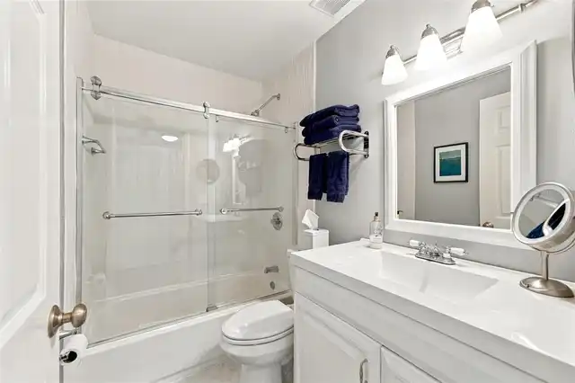 Listing Photo 24