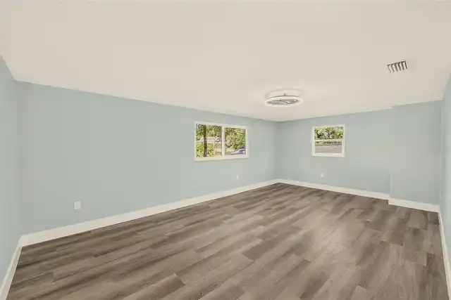 Listing Photo 37