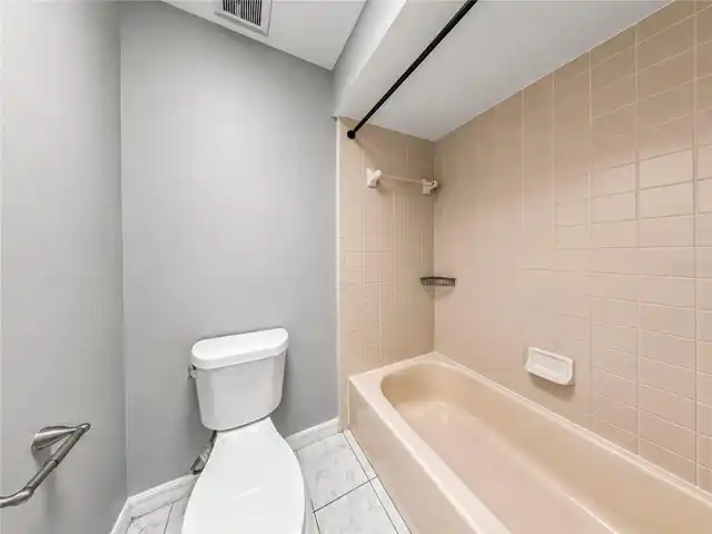 Listing Photo 15
