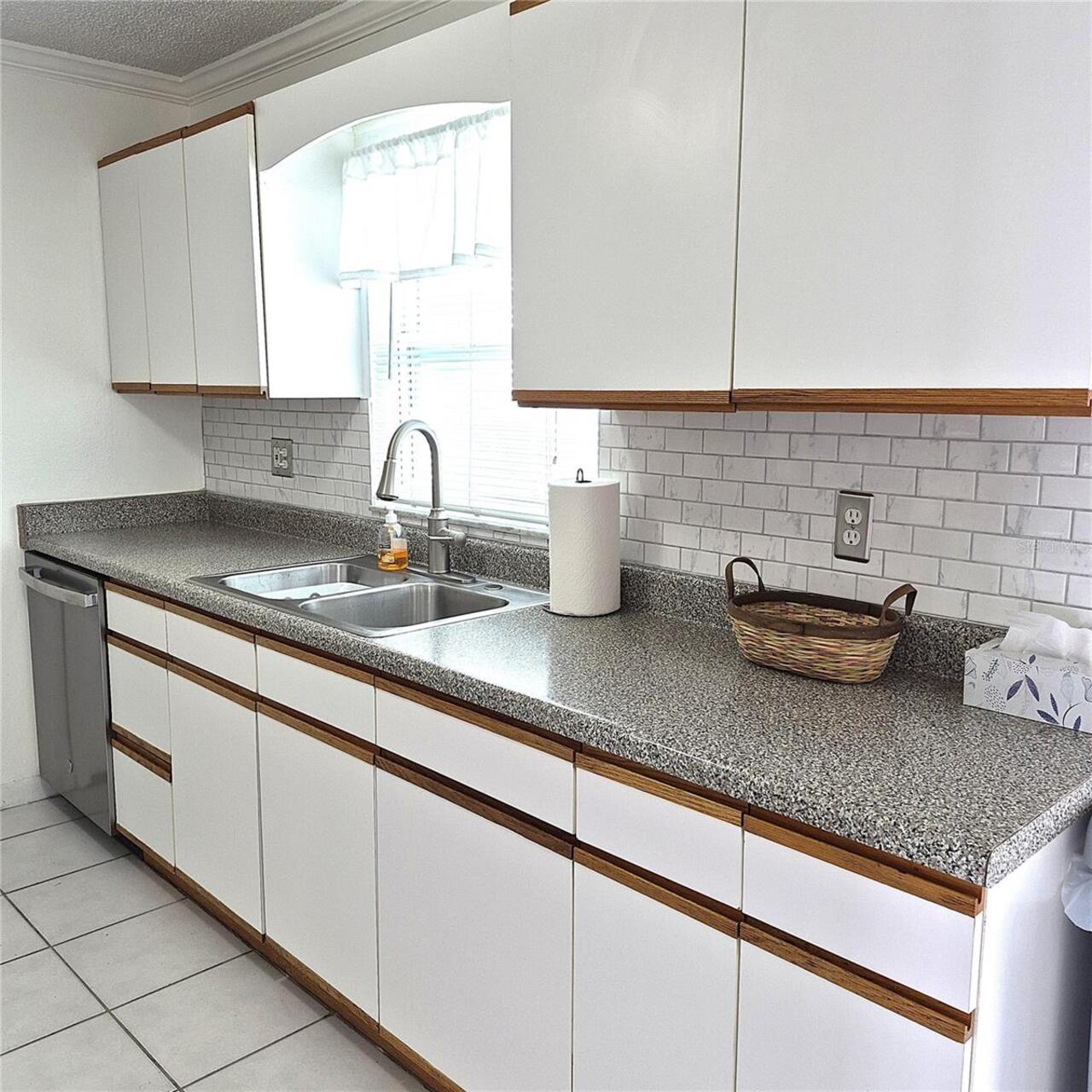 Listing Photo 15