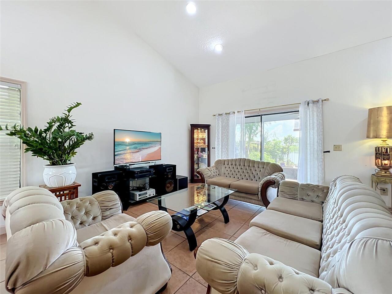 Listing Photo 26