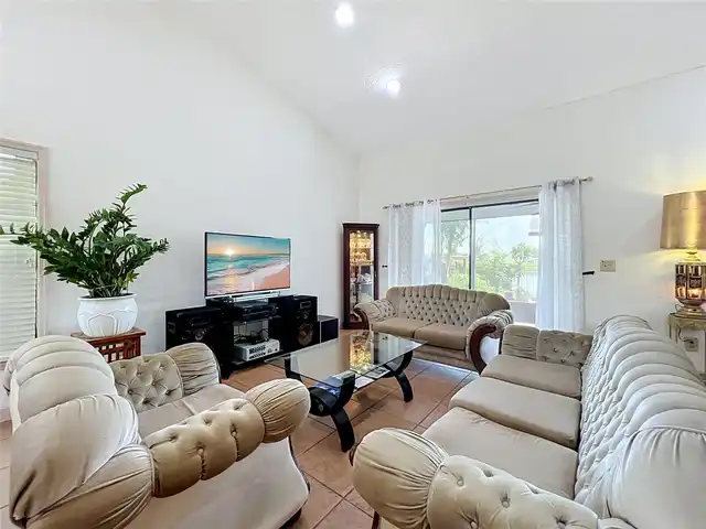 Listing Photo 26
