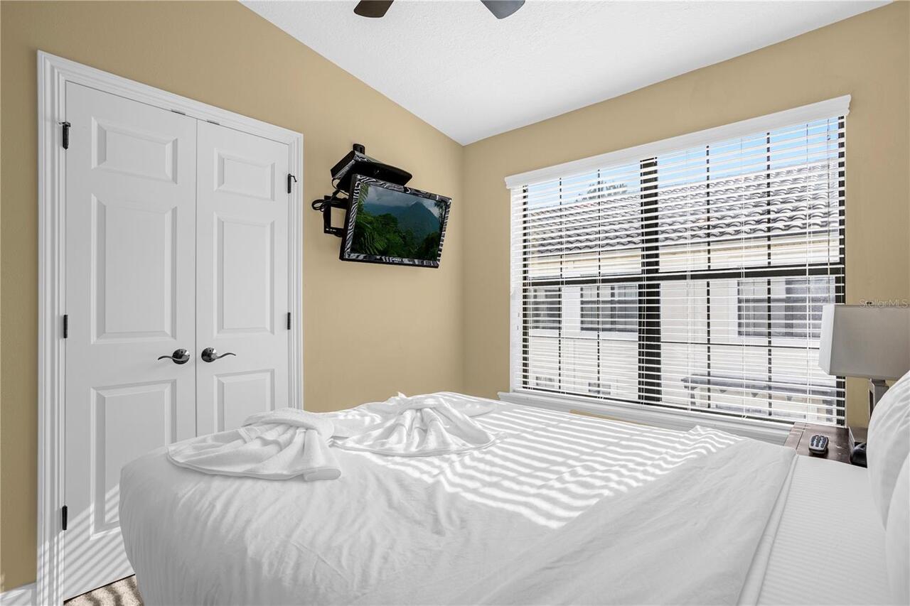 Listing Photo 29