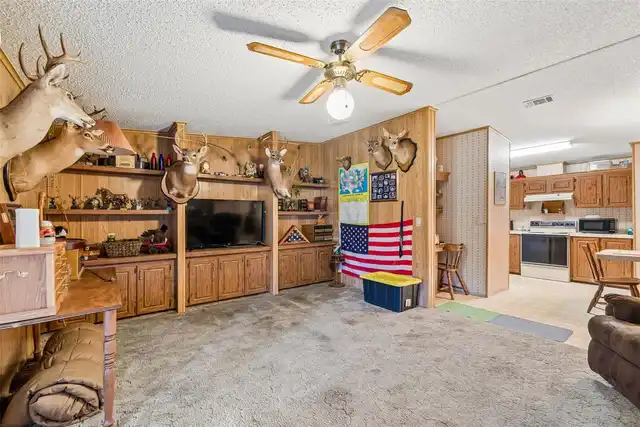 Listing Photo 6