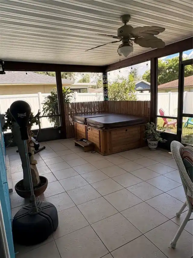 Listing Photo 16