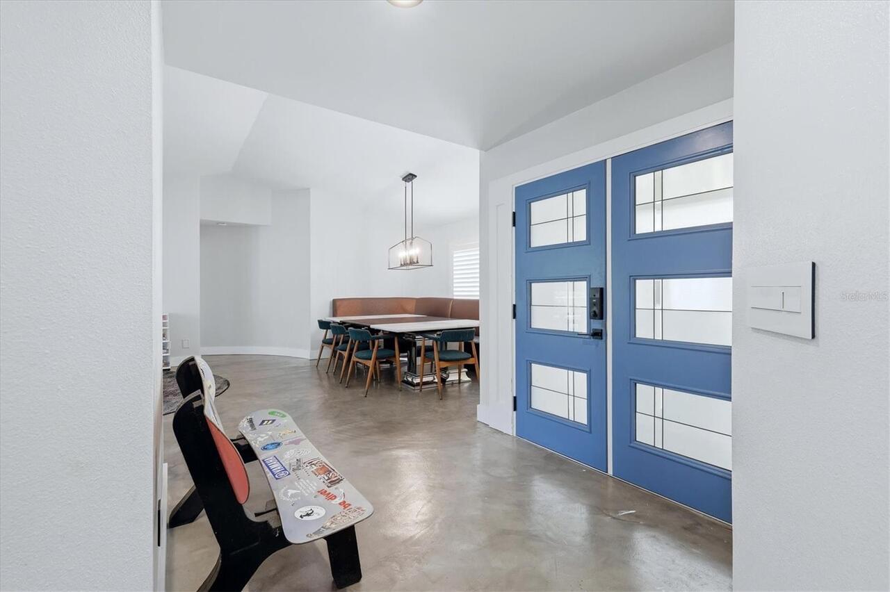 Listing Photo 11