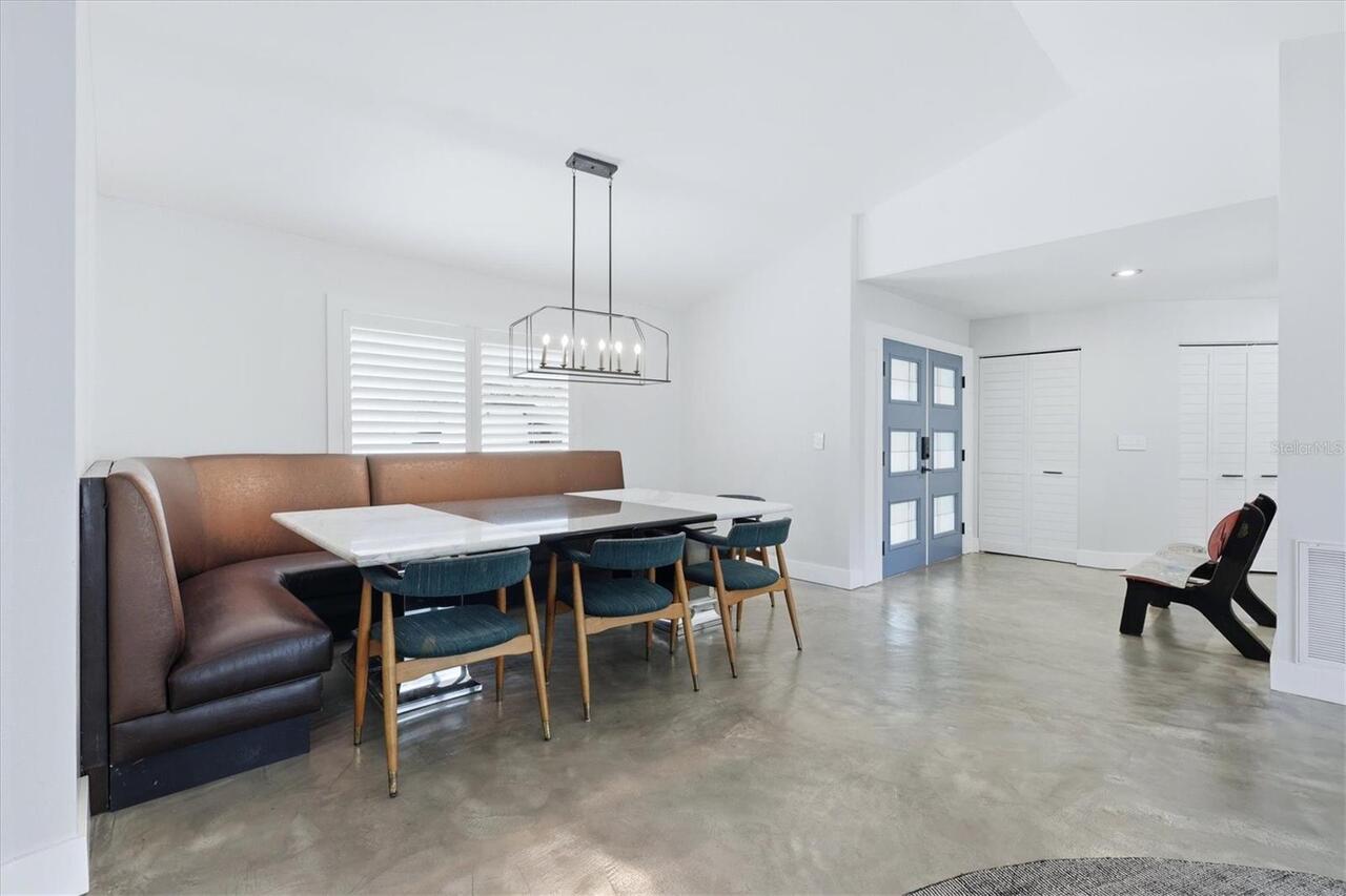 Listing Photo 25