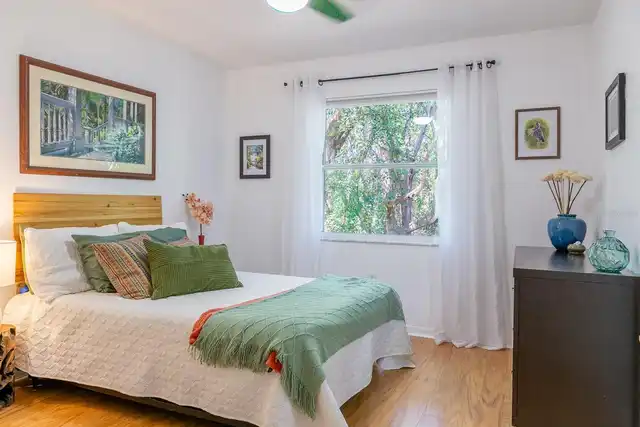 Listing Photo 19