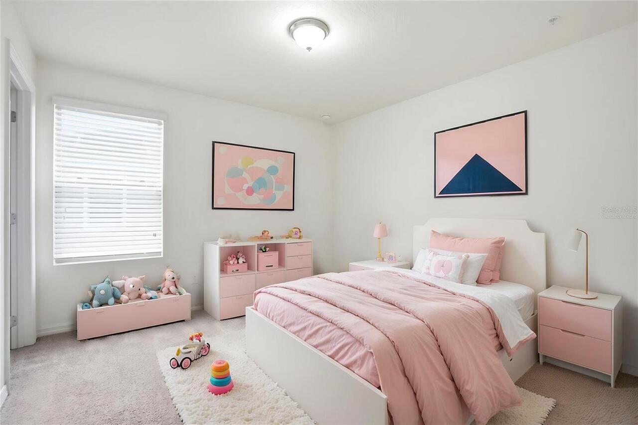 Listing Photo 12