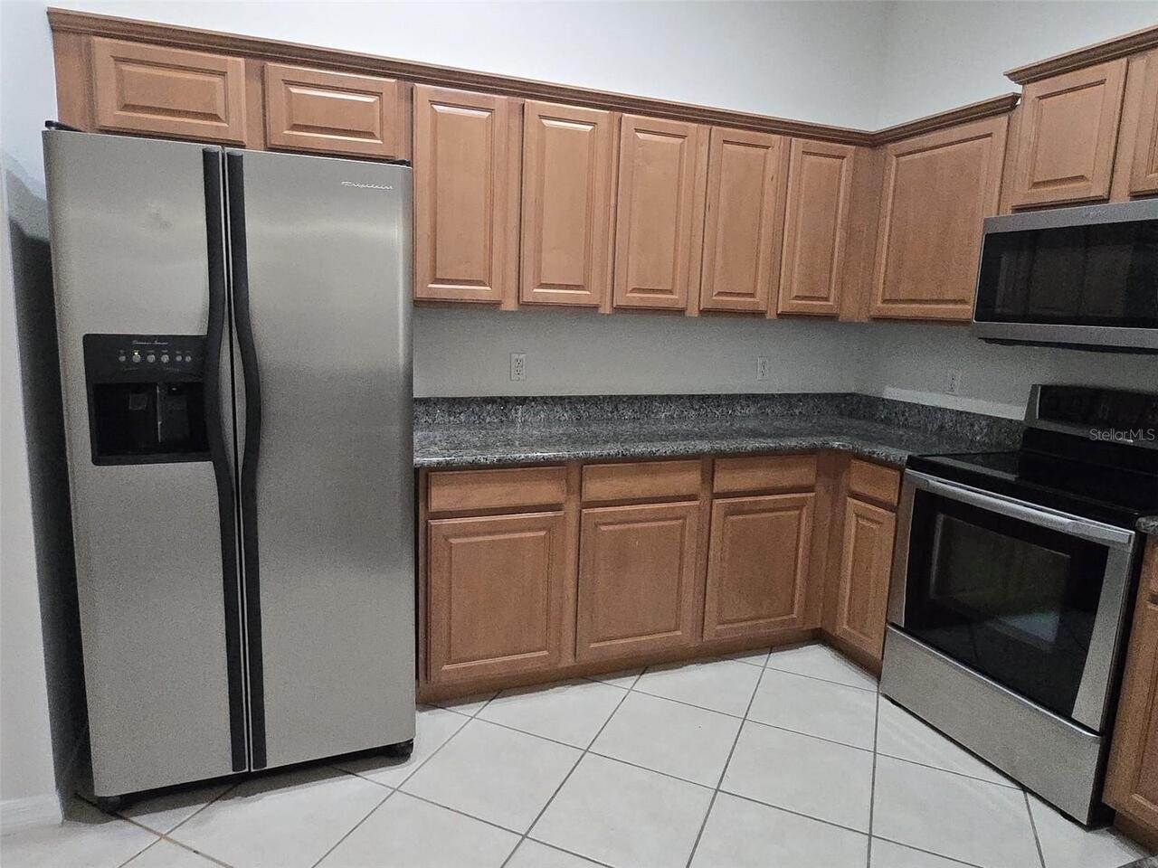 Listing Photo 12