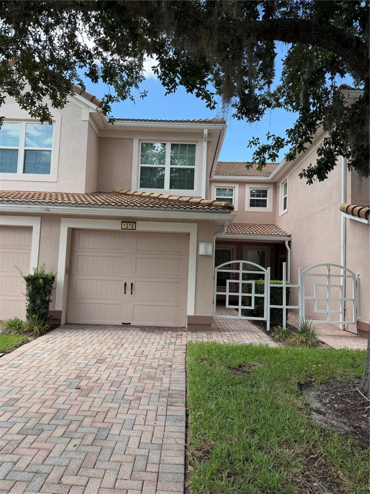 Davenport Real Estate