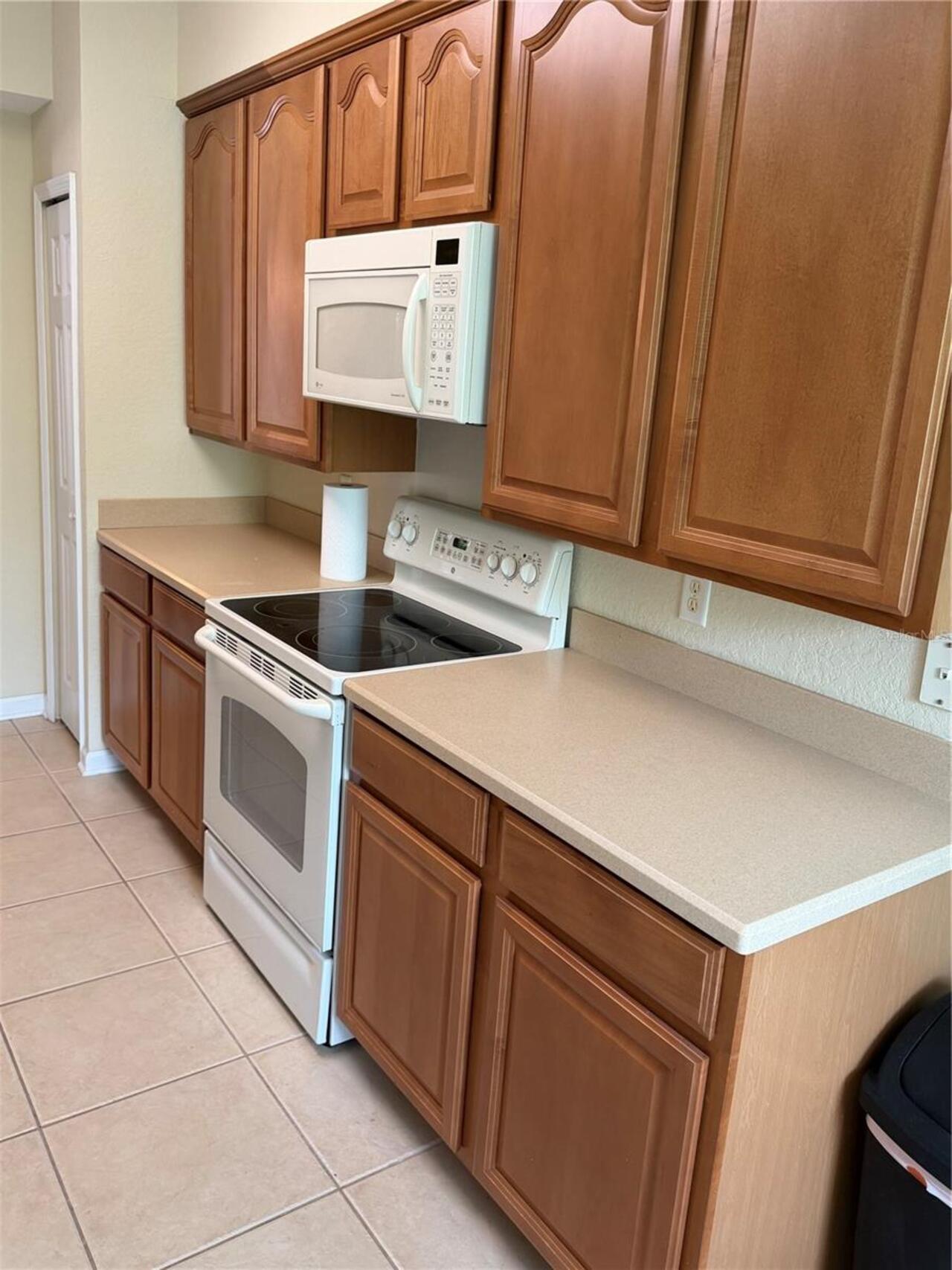 Listing Photo 8