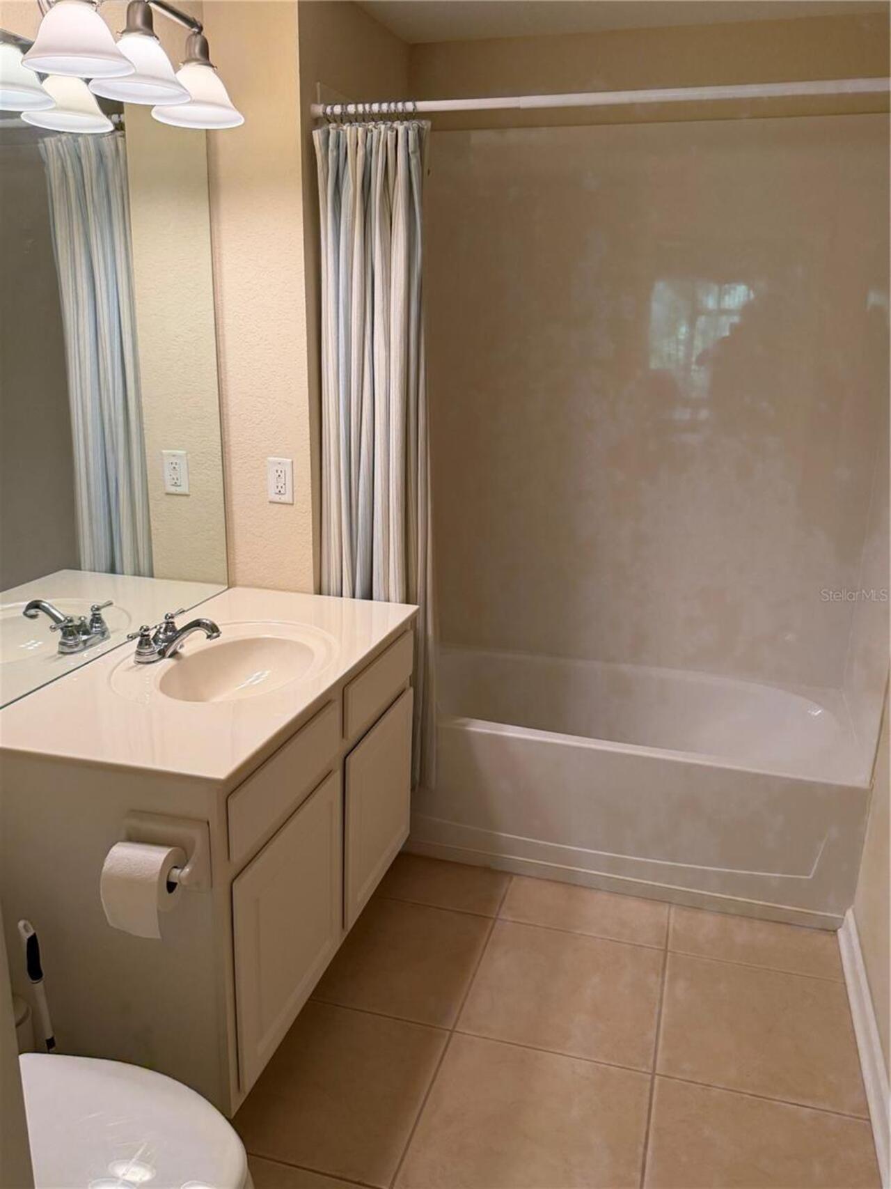 Listing Photo 23