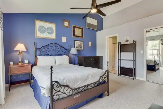 Listing Photo 15