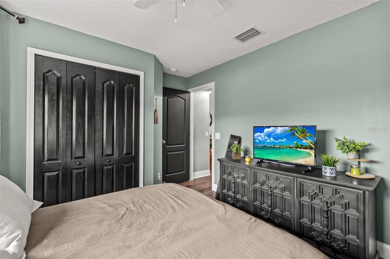 Listing Photo 23