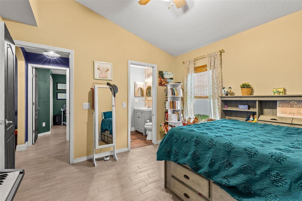 Listing Photo 31