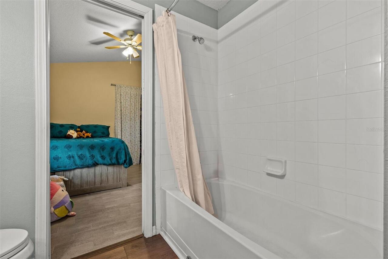 Listing Photo 33