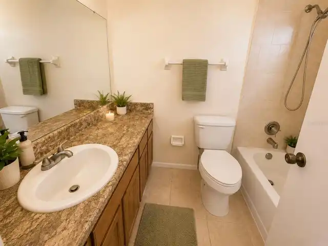 Listing Photo 8