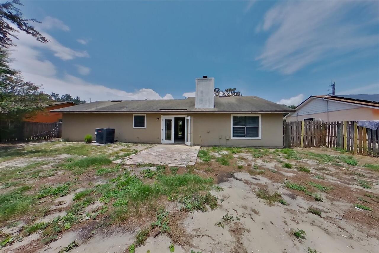 Listing Photo 15