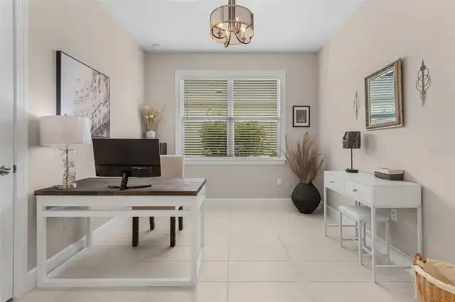 Listing Photo 14